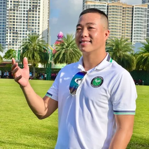 Mạnh Seven CLB Social 