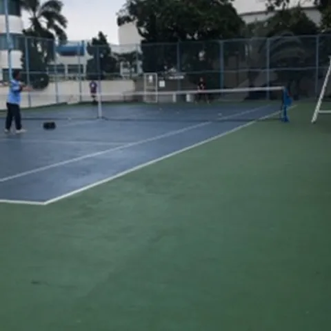 Tennis tipis-tipis