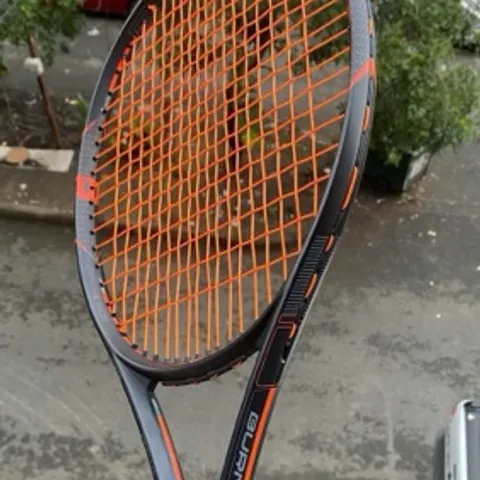 Tập chơi tennis Thủ Đức-Bình Dương