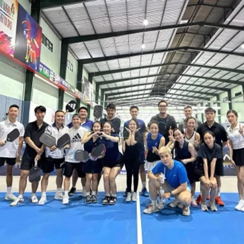 CLB PICKLEBALL PHÚ THỌ (215A Lý Thường Kiệt, p15, q10)🔥🔥🔥