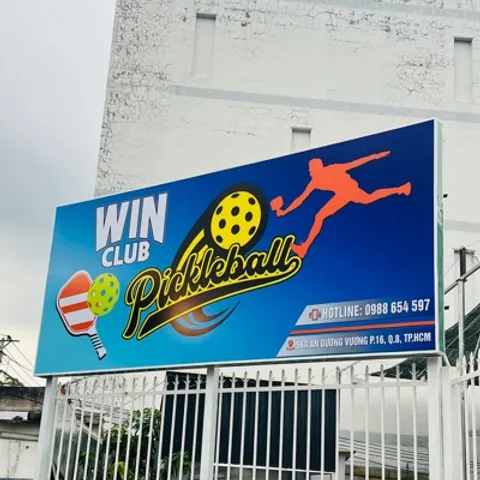 Win Club