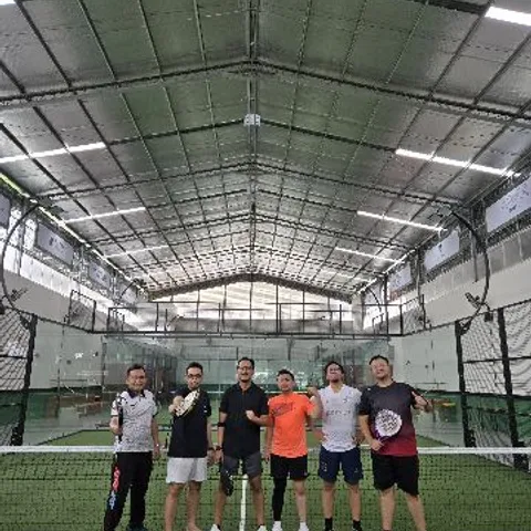 Padel tak terinci P20.3