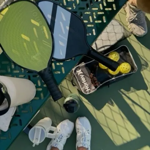 Pickle on the rocks🍻