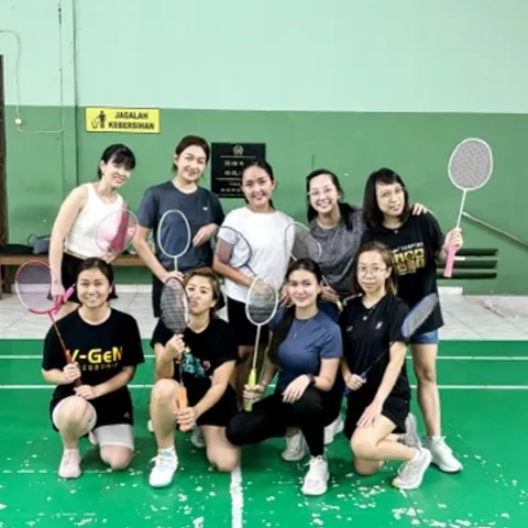 WednesdayNightClub🏸