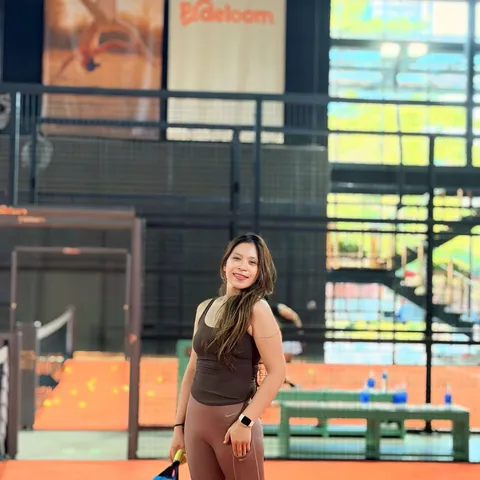 SLove Social Padel Club