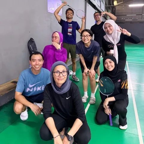 SUNDAY MORNING SHUTTLERS 🏸