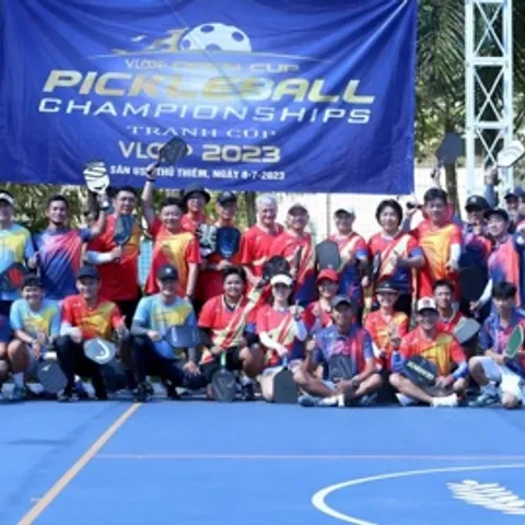 PICKLEBALL RA KHƠI 