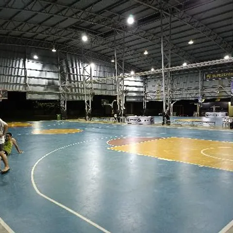 5 vs 5, night ball 🏀 @ Sungai Besi