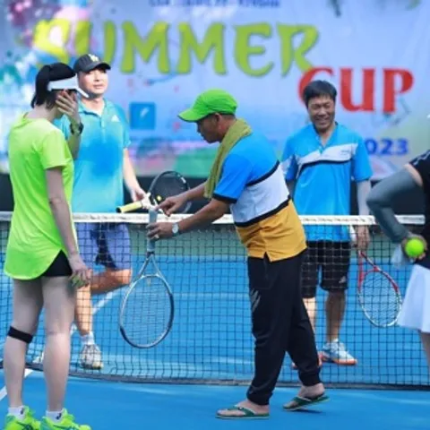HỮU NGHỊ TENNIS VUI TRẺ KHOẺ CLUB