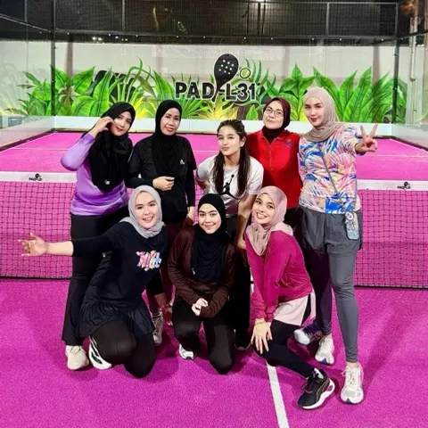 PINKERS PADEL