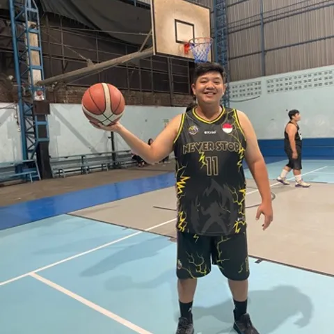 NEVERSTOP BASKETBALL