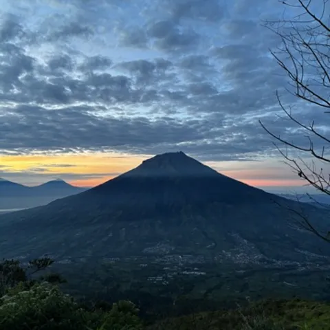 Fun hiking surakarta🥾 
