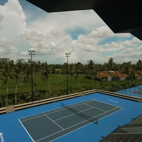 Kula Mani Tennis Village