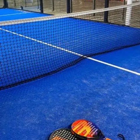 Overflow padel society