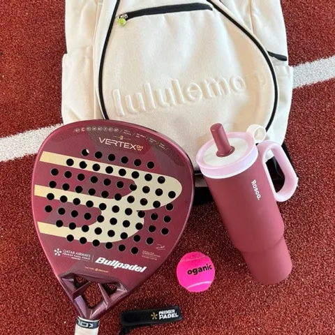 WOLY Padel 🙌🏻 ( Woman Only ) Lombok