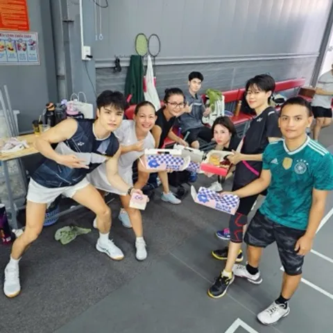 An Khanh Badminton Hall Mornings Mon Wed Fri