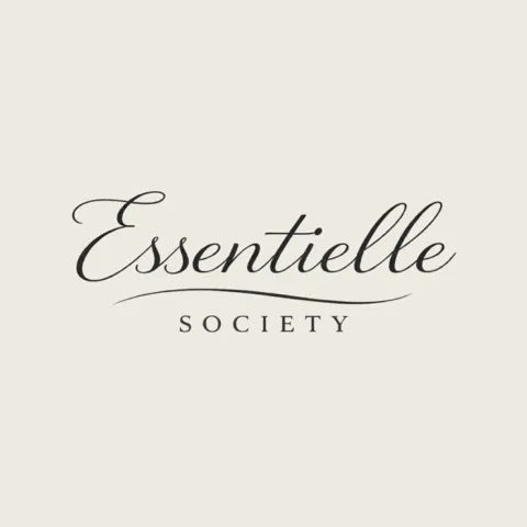 Essentielle Society Club