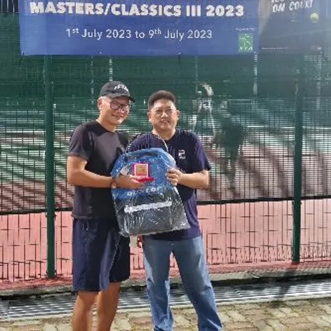 FREE Tennis Coaching on Fundamentals & Competitions