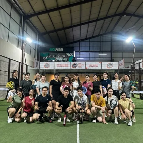 YOURS CIRCLE