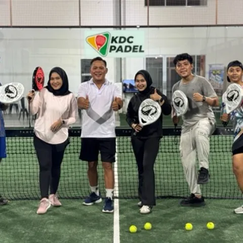 Nakes Dumai Padel Club