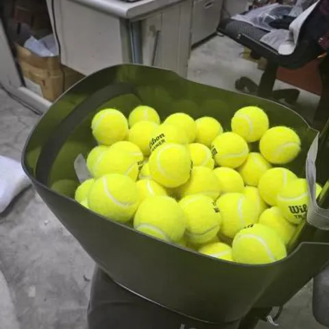 TENNIXX AI Tennis Ball Machine