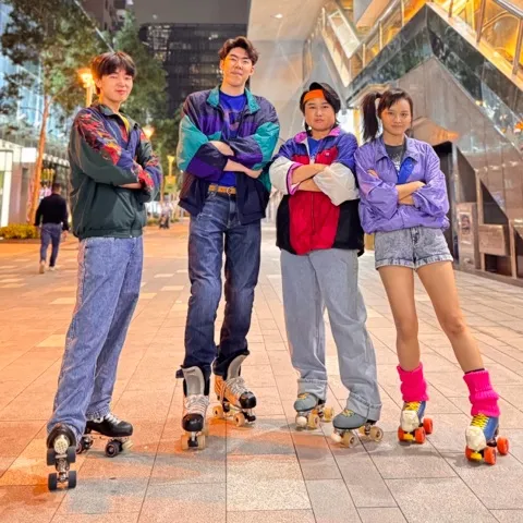 Quadskate雙排滾軸溜冰