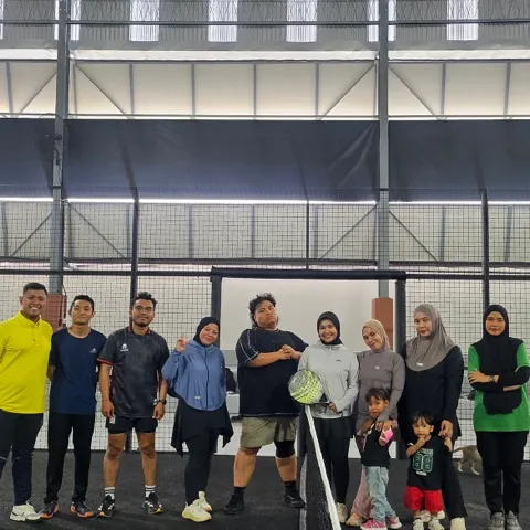 Padel N Chill