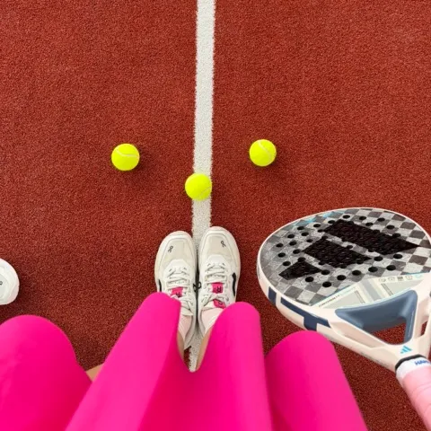 Racket sisters