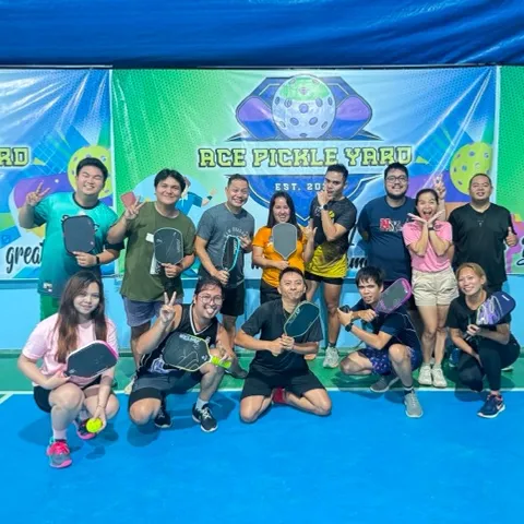PaddleUp Club