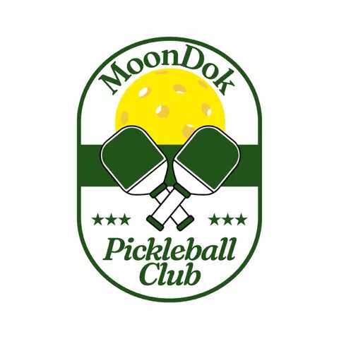 MoonDok