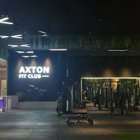 Axton Fitclub HYBRID Training Club