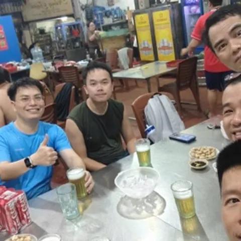 Anh em Đông Đô Pickleball