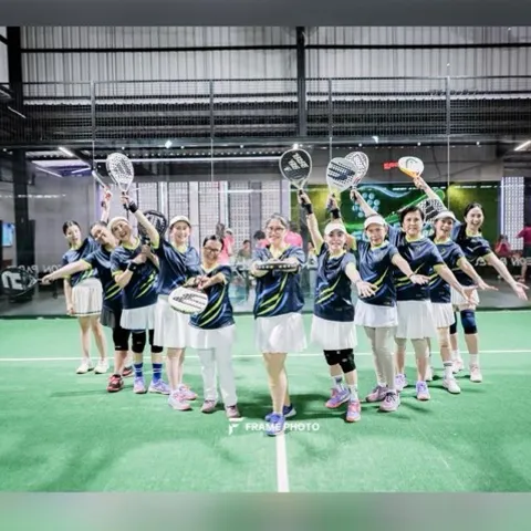 GOLDEN QUEENS PADEL CLUB