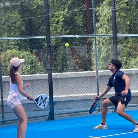 gotomo-padel-all levels