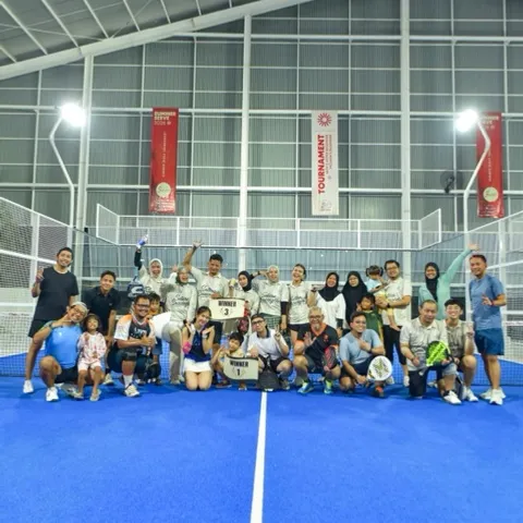 Padel Warga SS