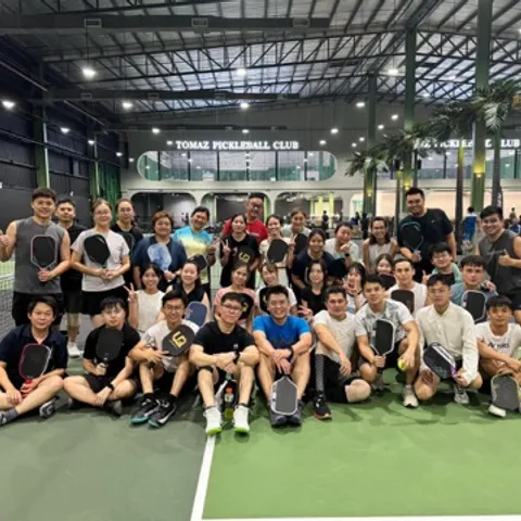 Unique Pickleball Club