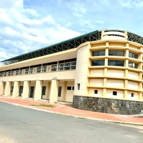 Nhà thi đấu Trường Đại học Nông Lâm thủ Đức .