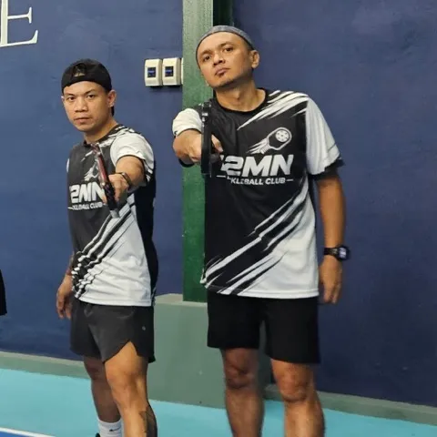 12MN Pickleball Club
