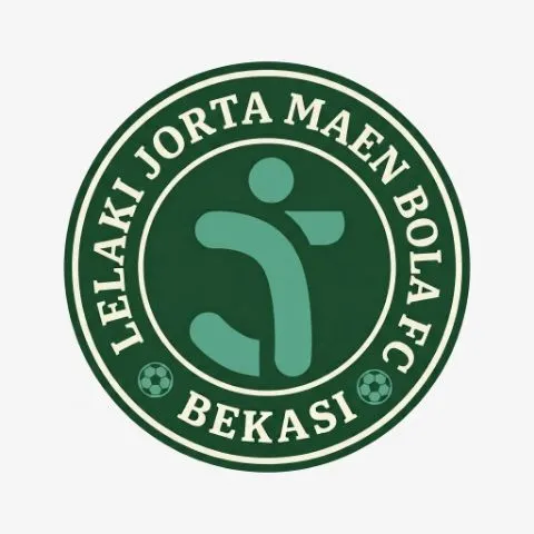 LELAKI JORTA MAIN BOLA