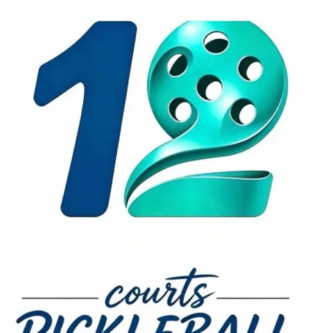 12 Courts Club