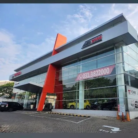 Auto2000 Kenjeran