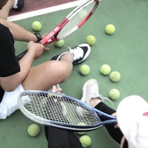 Fomo Tenis