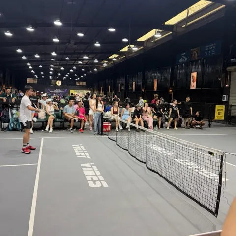 Volley Vibes Woman Pickleball Club 