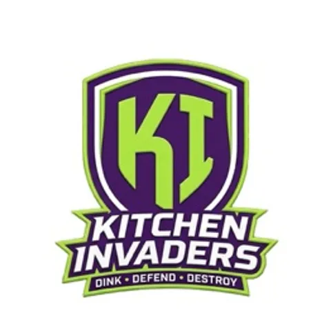 KITCHEN INVADERS