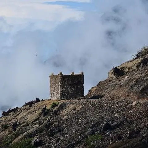 Mulyosari raket bolong tennis club