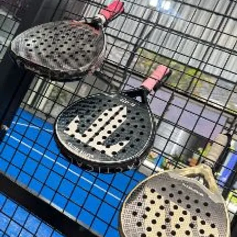 PADEL SUKA SUKA