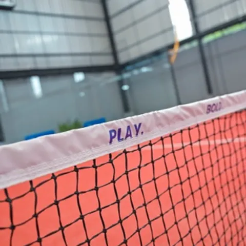 ayo main padel