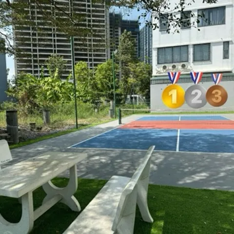 Sunshine Sky City Q7