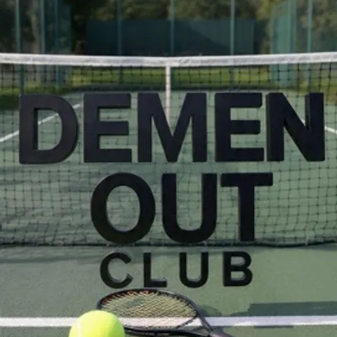 Demen Out Club