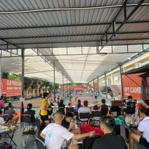 ClB pickleball Hoàng Thành Trung